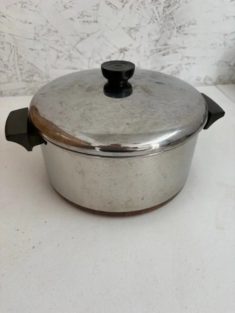 Vintage Revere Ware 1801 copper clad bottom 4 1/2 qt stock pot and lid